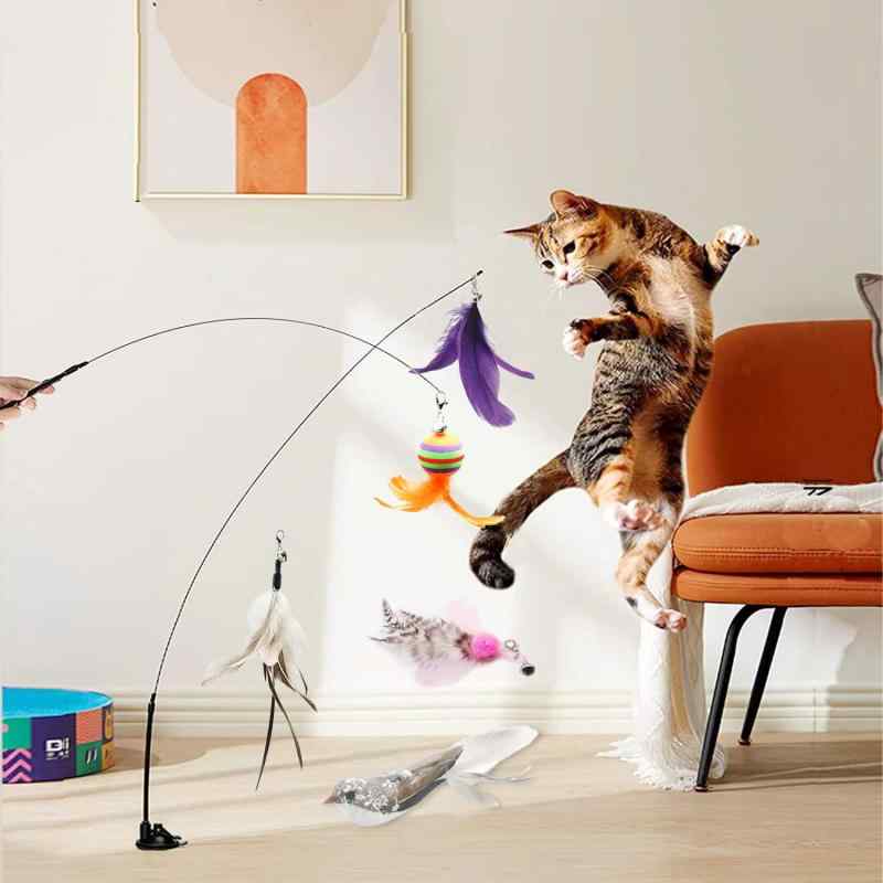 猫じゃらし 猫おもちゃ 自動 吸盤式 釣り竿弾性付き ねこおもちゃ猫遊び用品 ストレス解消 天然鳥の羽棒鈴付き ボールバタフライ 猫のお