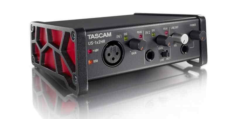 TASCAM(タスカム) US-1X2HR 1Mic, 2IN/2OUT 24bit/192kHzハイレゾ USBオーディオ/MIDIインターフェース Youtube 音楽制作 生配信 DTM